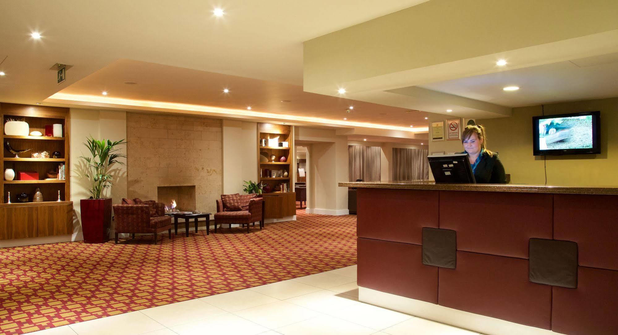 Aberdeen Airport Dyce Hotel, Sure Hotel Collection By BW Bagian luar foto